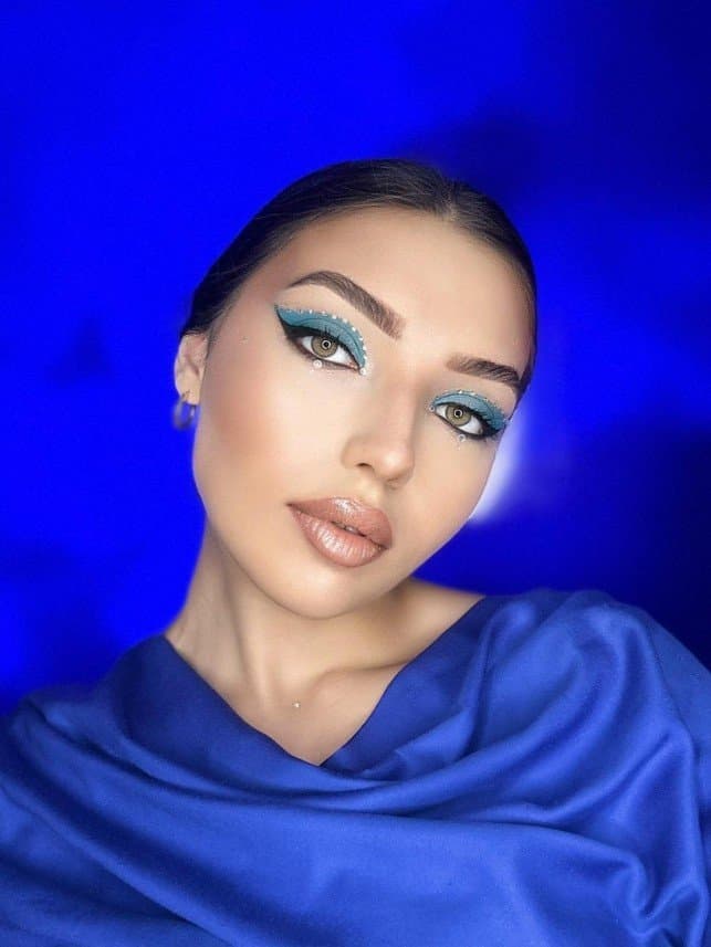Azra G. — çalışma 2