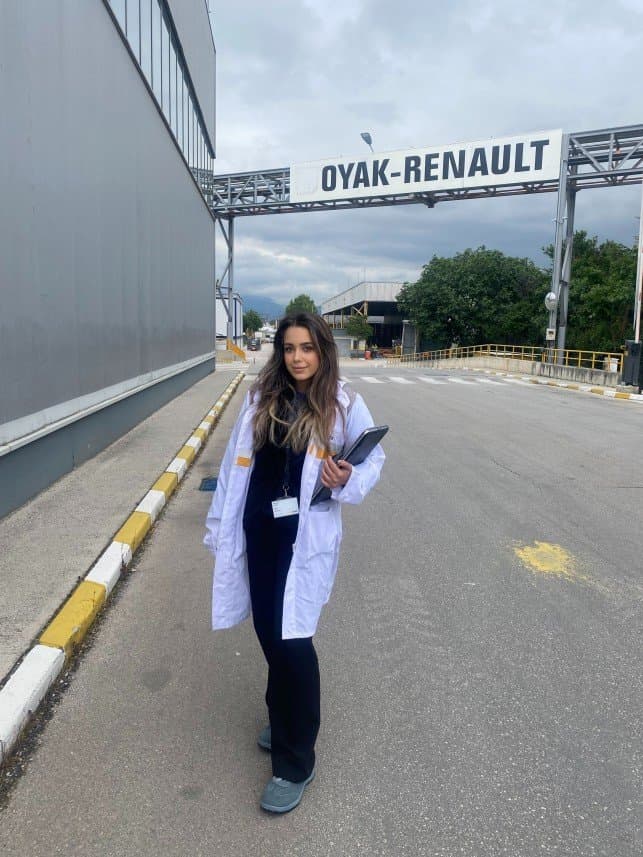 Betül Ç. — çalışma 4