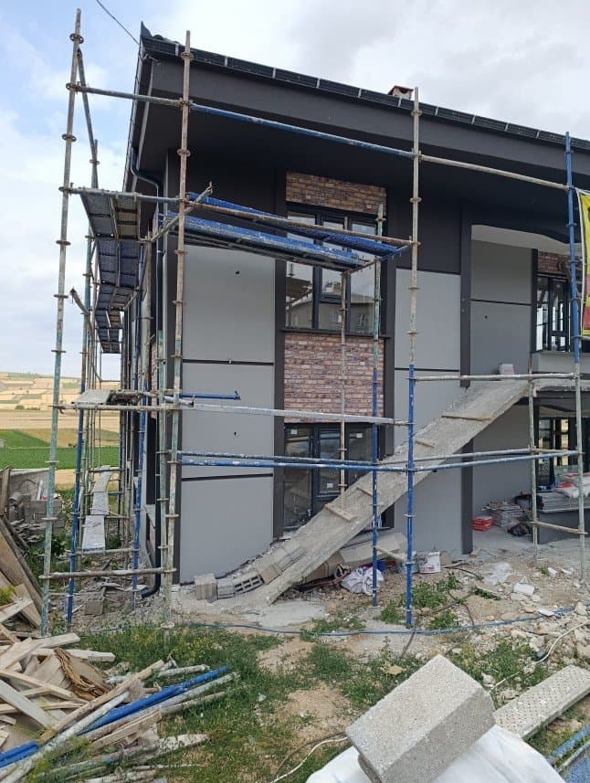 BYD D. — çalışma 4
