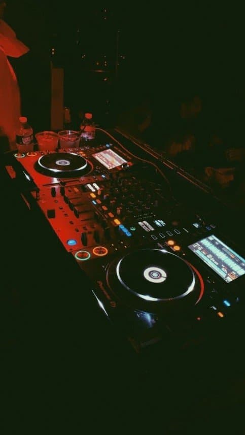 Dj P. — çalışma 1