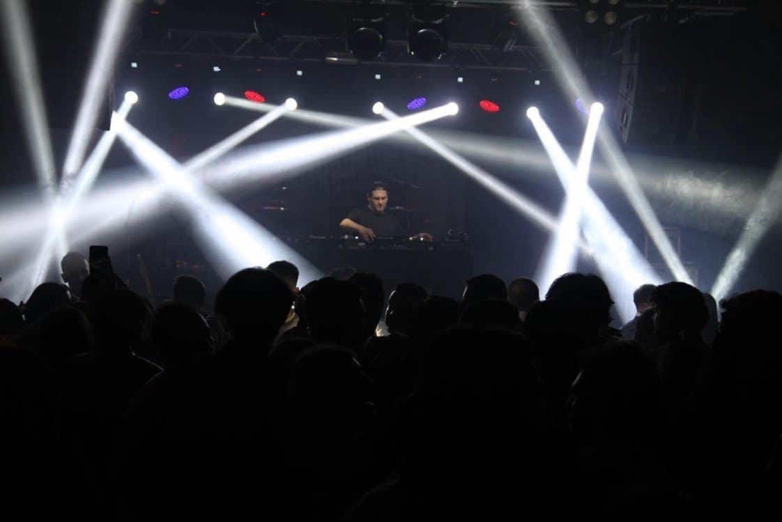 Dj U. — çalışma 8
