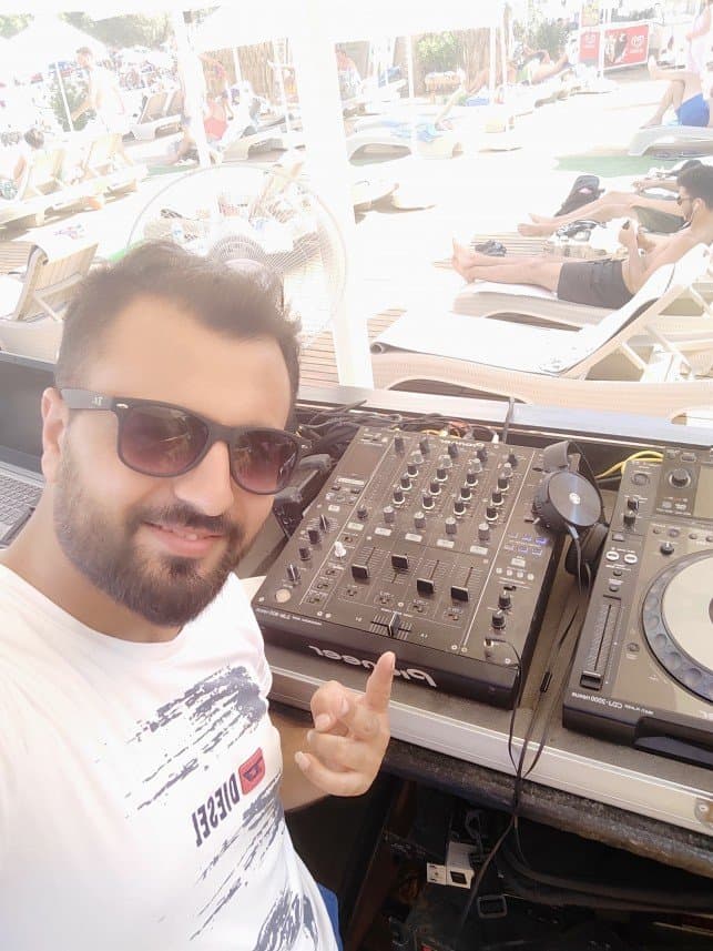 Dj S. — çalışma 6