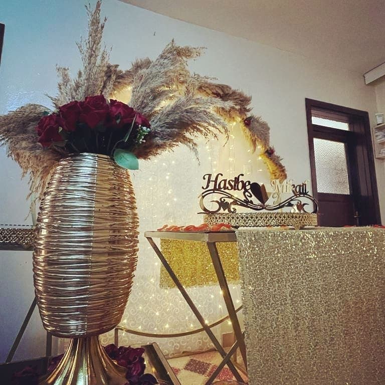 Happy E. — çalışma 1