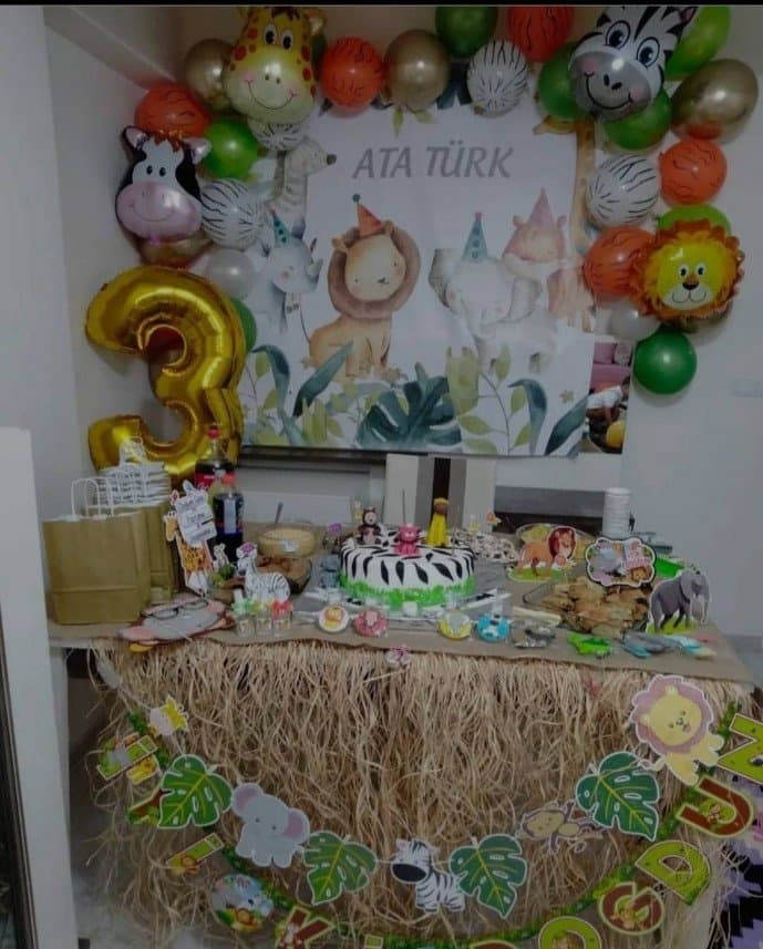Happy E. — çalışma 3