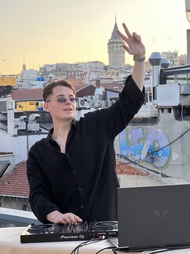 Kenan T. — çalışma 1