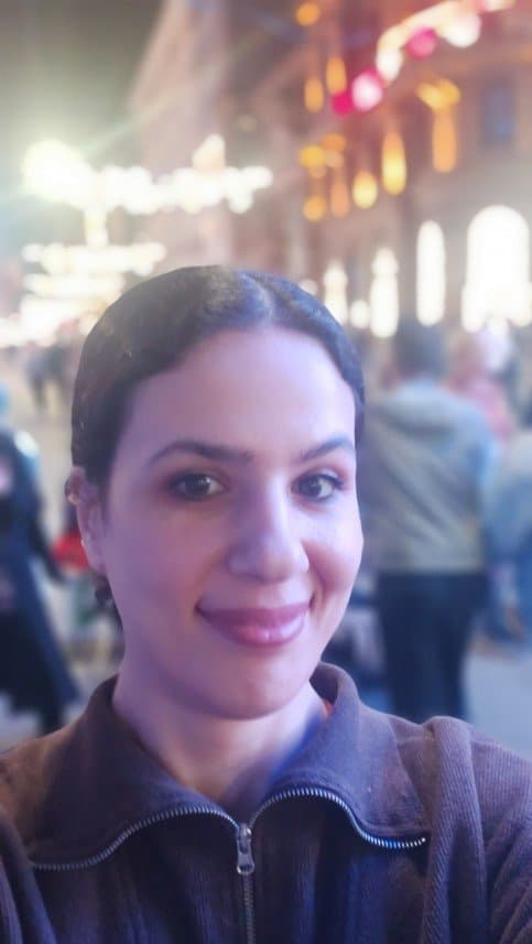Mahdiyeh E. — çalışma 1