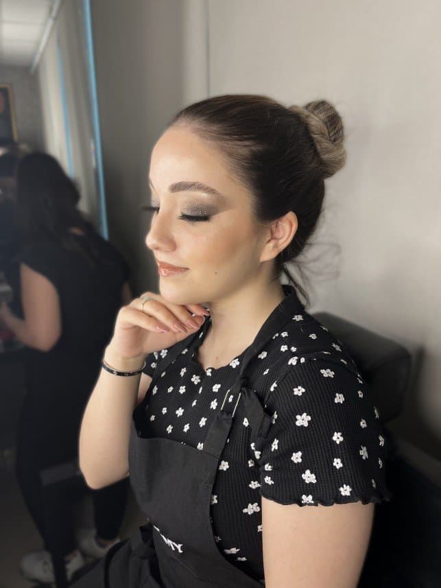 Makeup Ş. — çalışma 3