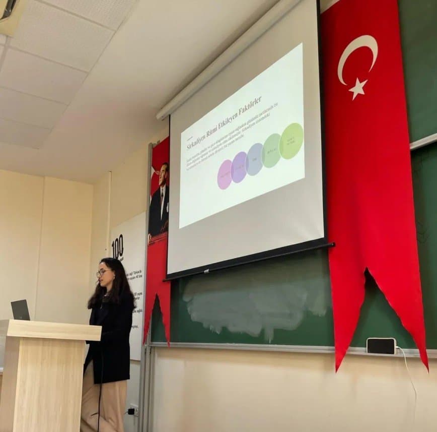 Melisa D. — çalışma 4