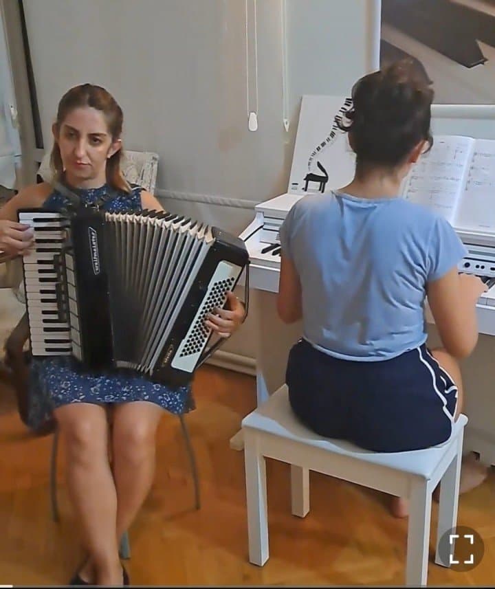 Mukaddes K. — çalışma 1