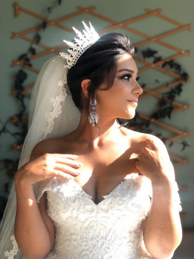 Salon Y. — çalışma 8