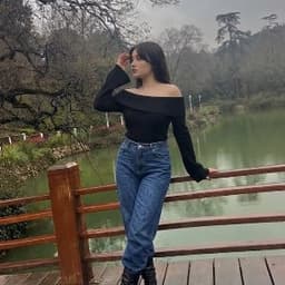 Aleyna M. profil fotoğrafı