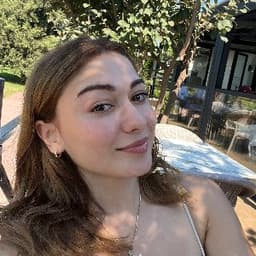 Nur U. profil fotoğrafı