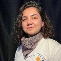 Aleyna Y. profil fotoğrafı