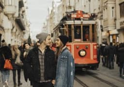 A. F. profil fotoğrafı