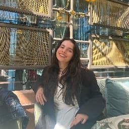 Aylin A. profil fotoğrafı