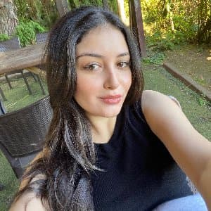 Ayşe A. profil fotoğrafı