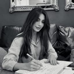 Ayşe E. profil fotoğrafı