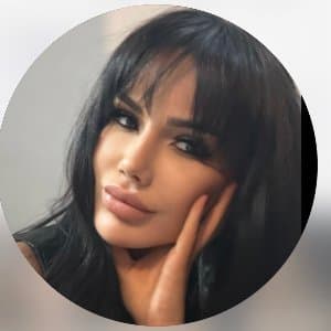 Ayşe Ö. profil fotoğrafı