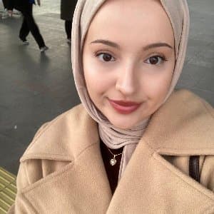 Ayşe Y. profil fotoğrafı
