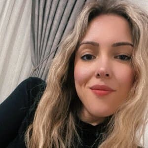 Ayşegül Y. profil fotoğrafı