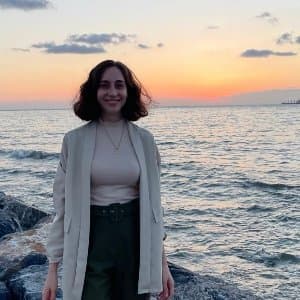 Ayşenur M. profil fotoğrafı