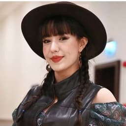 Aysu Ö. profil fotoğrafı