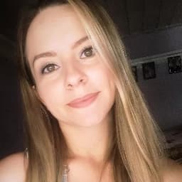 Aysun Y. profil fotoğrafı