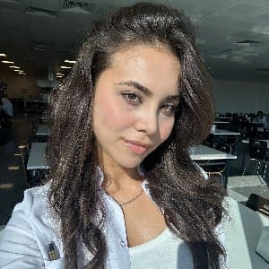 Azra G. profil fotoğrafı