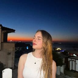 Azra I. profil fotoğrafı