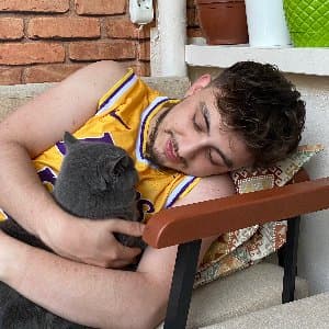 Berke Y. profil fotoğrafı