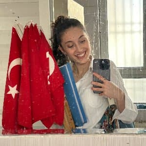 Beyza E. profil fotoğrafı