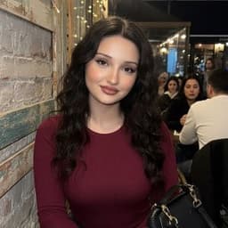 Beyzanur T. profil fotoğrafı