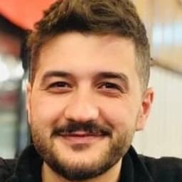 M. C. profil fotoğrafı