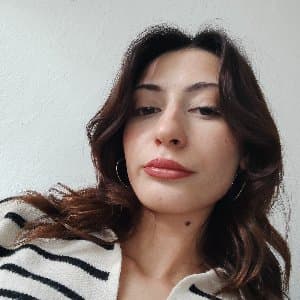 Busenur A. profil fotoğrafı
