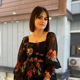 Büşra A. profil fotoğrafı