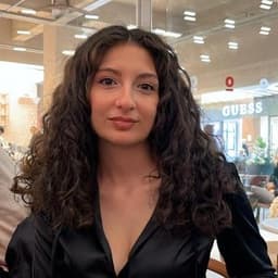Cansu Ö. profil fotoğrafı