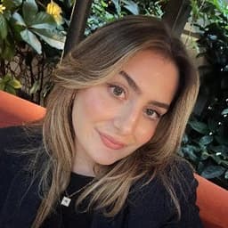 Dilara Ü. profil fotoğrafı