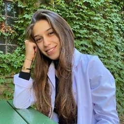 İrem T. profil fotoğrafı