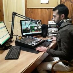 Dj U. profil fotoğrafı