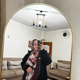 Ebru E. profil fotoğrafı