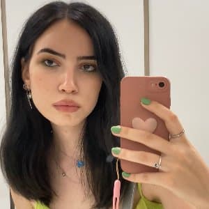 Ece U. profil fotoğrafı