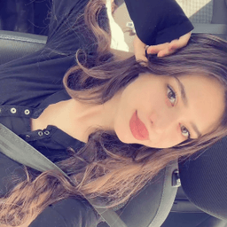 Ece Y. profil fotoğrafı