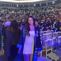 Ecem A. profil fotoğrafı