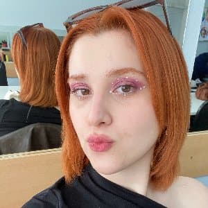 Ela B. profil fotoğrafı