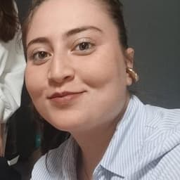 Elanur T. profil fotoğrafı
