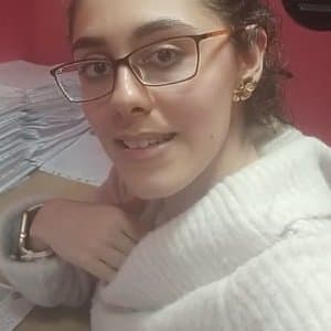 Elif İ. profil fotoğrafı