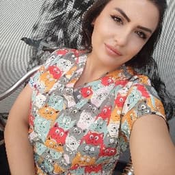 Elif K. profil fotoğrafı