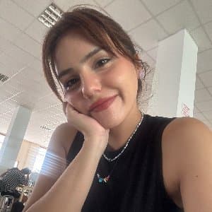 Elif E. profil fotoğrafı