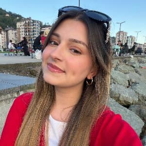 Elif K. profil fotoğrafı