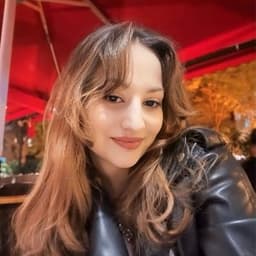 Elif Ö. profil fotoğrafı